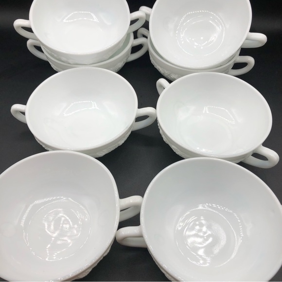 4 (of 8) VITROCK Cream Soup Bowls Milk Glass Vintage Anchor Hocking 5” D PERFECT - Picture 6 of 6